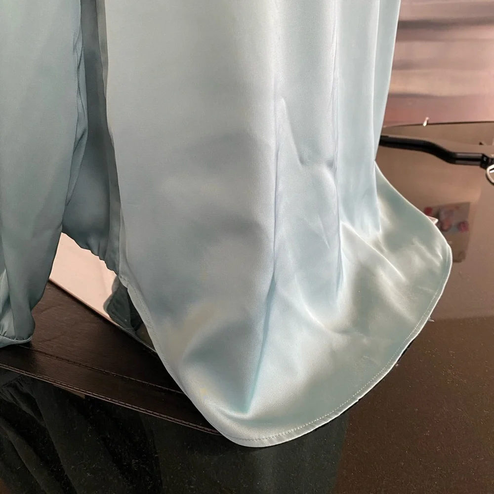 White House Black Market Aqua Blouse - Picture 3 of 4